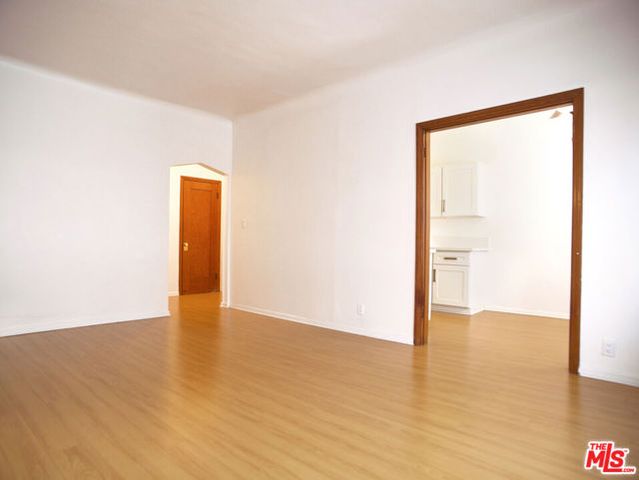 611 S Cloverdale Avenue 308, Los Angeles, CA 90036