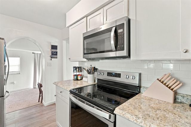 701 SPRINGBANK AVENUE, Orange City, FL 32763