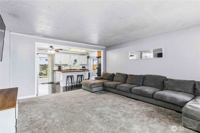 2323 48th Avenue, Longview, WA 98632