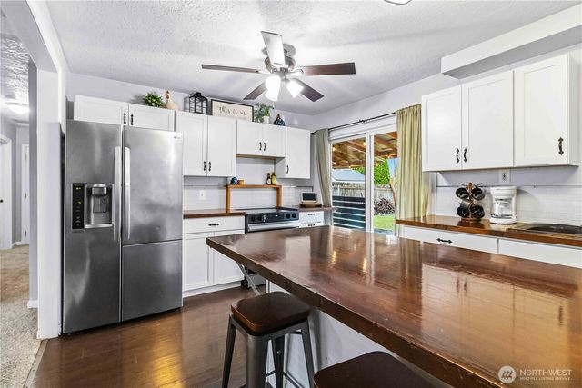 2323 48th Avenue, Longview, WA 98632