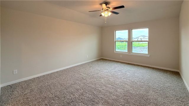 1441 Irigoyen St, Corpus Christi, TX 78415
