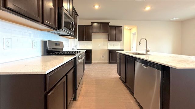 1441 Irigoyen St, Corpus Christi, TX 78415