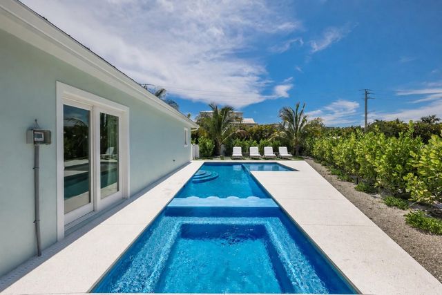 6401 MARINA DRIVE, Holmes Beach, FL 34217