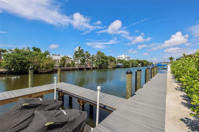 6401 MARINA DRIVE, Holmes Beach, FL 34217