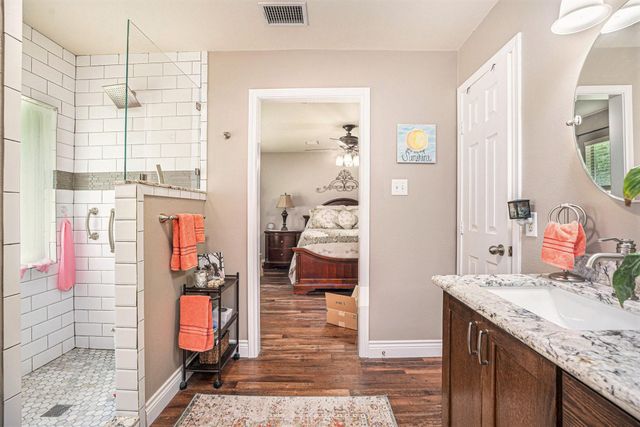 10502 Lauren Creek Drive, Baytown, TX 77523