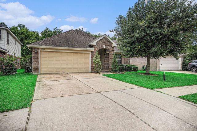 10502 Lauren Creek Drive, Baytown, TX 77523