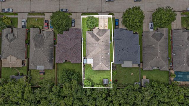 10502 Lauren Creek Drive, Baytown, TX 77523