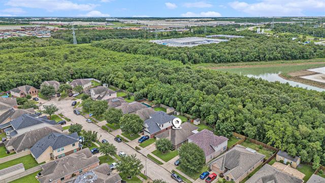 10502 Lauren Creek Drive, Baytown, TX 77523