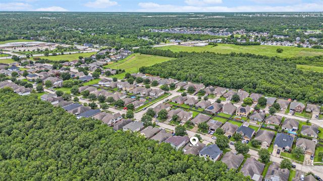 10502 Lauren Creek Drive, Baytown, TX 77523