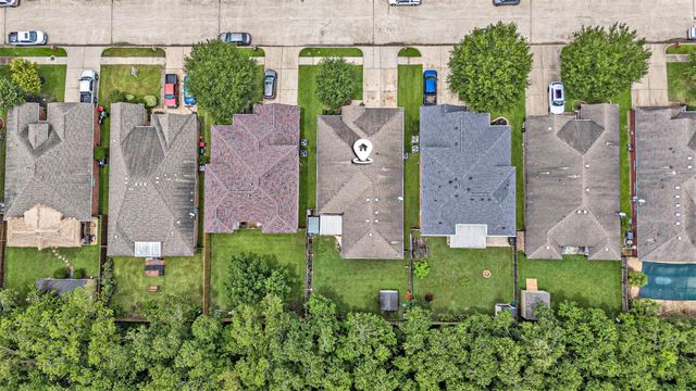 10502 Lauren Creek Drive, Baytown, TX 77523