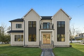 1 Breton Pl, Livingston Twp., NJ 07039