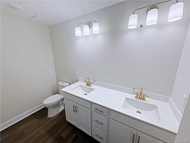 96 Montana Lane, Spring Lake, NC 28390