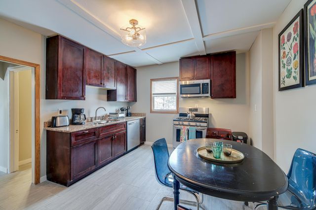 635 Canton Street, Saint Paul, MN 55102