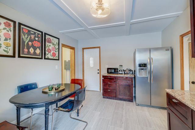 635 Canton Street, Saint Paul, MN 55102