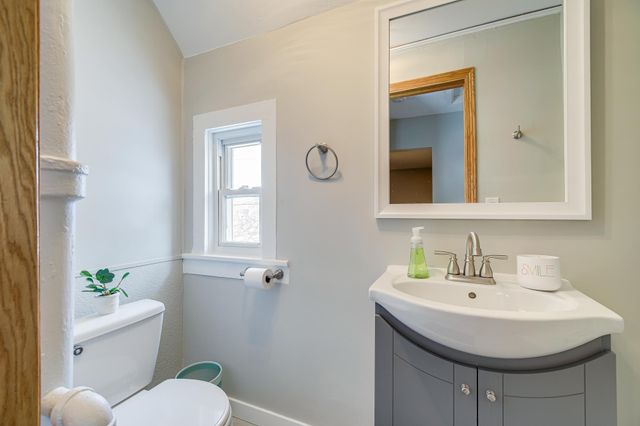 635 Canton Street, Saint Paul, MN 55102