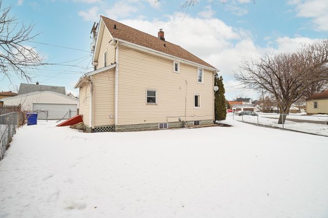 635 Canton Street, Saint Paul, MN 55102