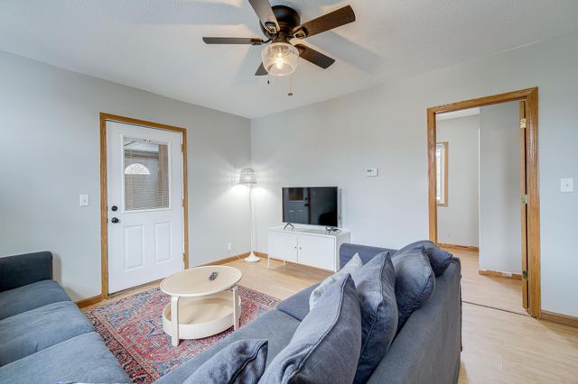 635 Canton Street, Saint Paul, MN 55102