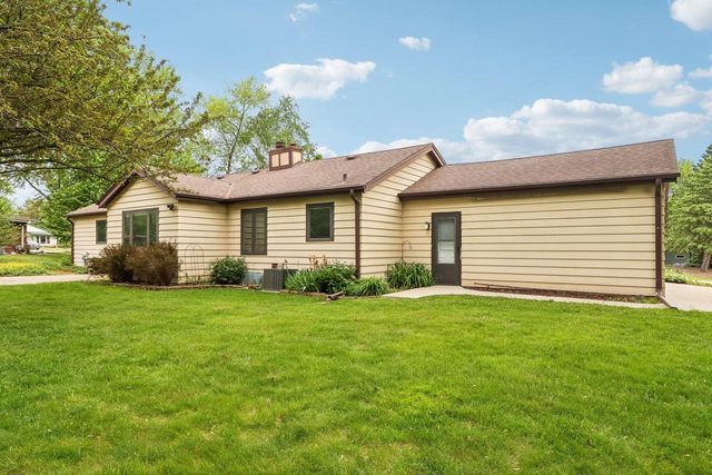 S72W16171 Edith COURT, Muskego, WI 53150