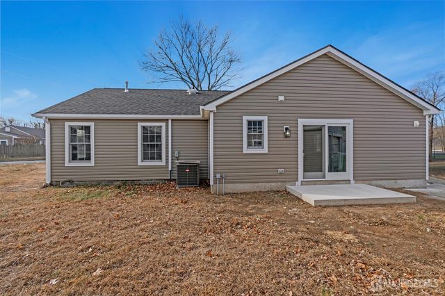 20 Louis Avenue, Middlesex, NJ 08846