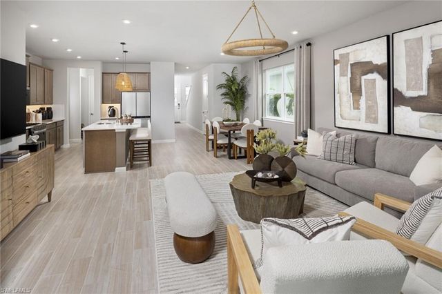 1541 Panoramic Vista AVE, Naples, FL 34114