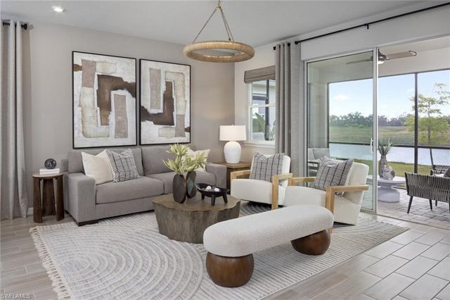 1541 Panoramic Vista AVE, Naples, FL 34114