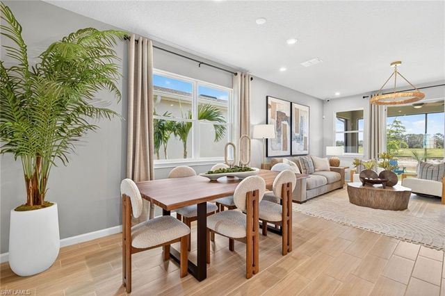 1541 Panoramic Vista AVE, Naples, FL 34114