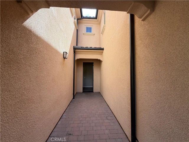 178 Outwest, Irvine, CA 92618