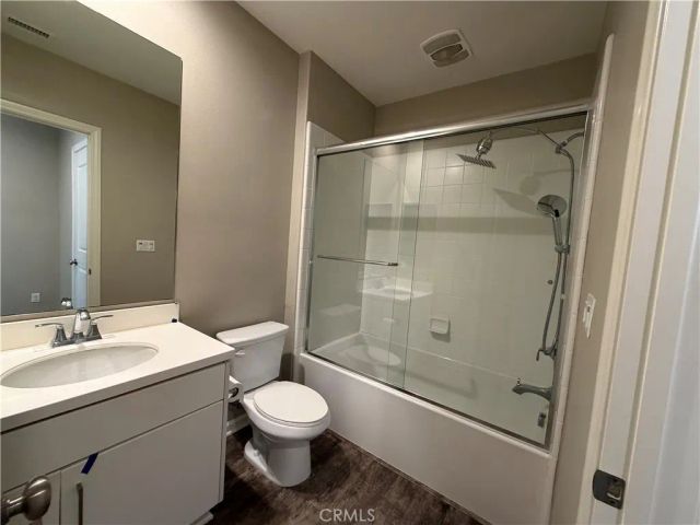 178 Outwest, Irvine, CA 92618