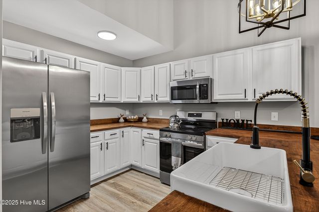 103 Lincoln Place Circle, Leland, NC 28451