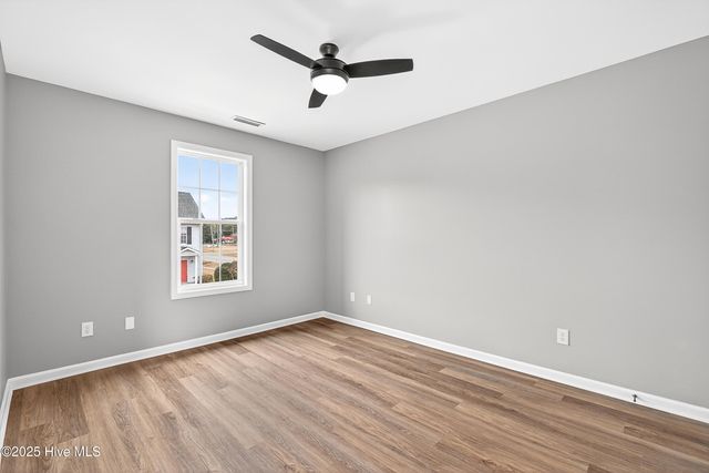 103 Lincoln Place Circle, Leland, NC 28451