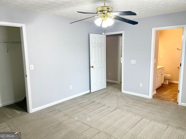 650 Windcroft Circle NW, Acworth, GA 30101