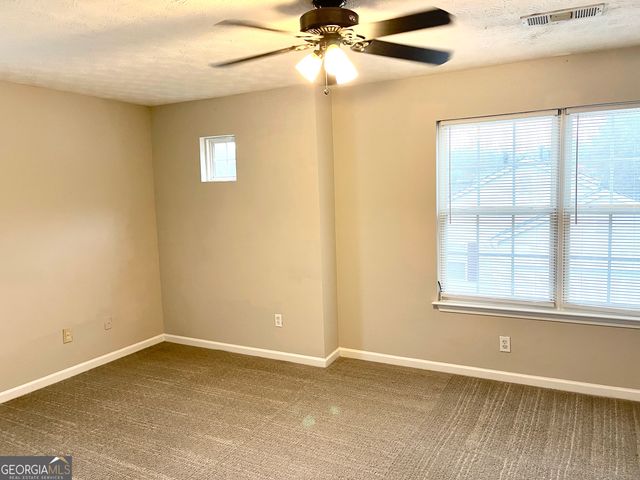 650 Windcroft Circle NW, Acworth, GA 30101