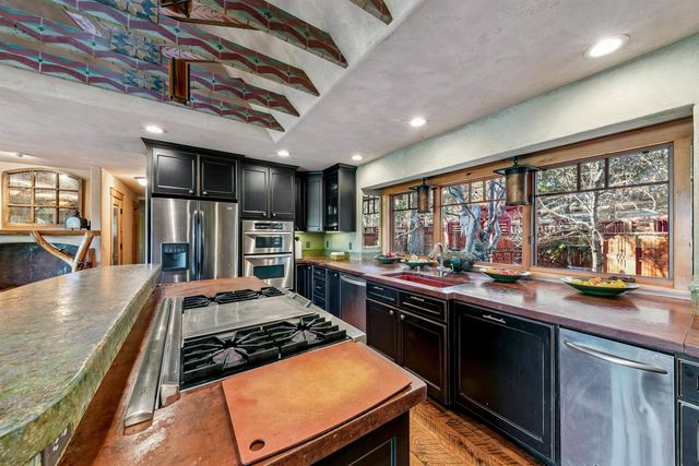 12191 Highland Avenue, Truckee, CA 96161