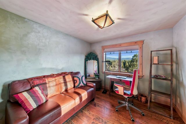12191 Highland Avenue, Truckee, CA 96161