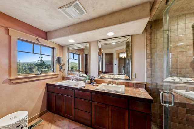 12191 Highland Avenue, Truckee, CA 96161