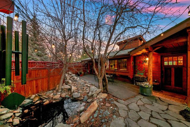 12191 Highland Avenue, Truckee, CA 96161