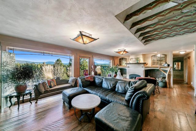 12191 Highland Avenue, Truckee, CA 96161