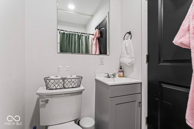 1815 S M Street, Elwood, IN 46036