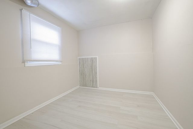 1777 Linden Avenue, Hanover Park, IL 60133