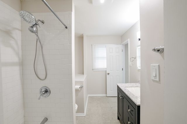 1777 Linden Avenue, Hanover Park, IL 60133