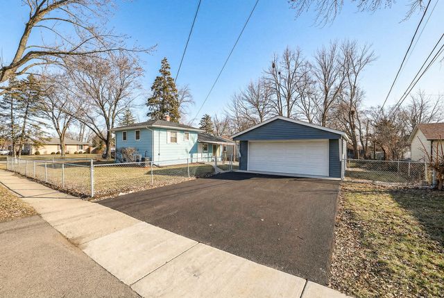 1777 Linden Avenue, Hanover Park, IL 60133