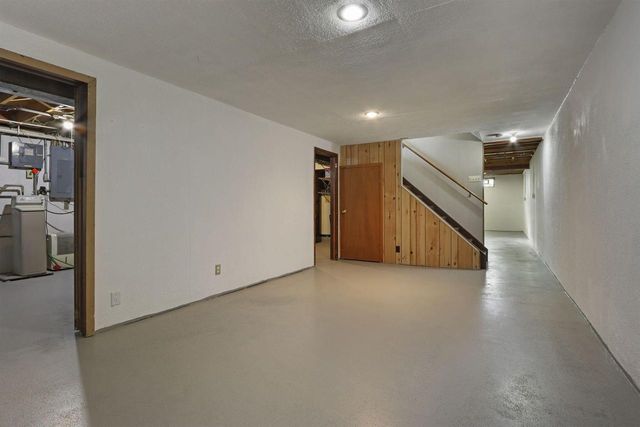 1305 93rd AVENUE, Kenosha, WI 53144