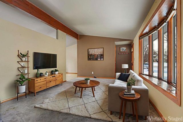 1305 93rd AVENUE, Kenosha, WI 53144