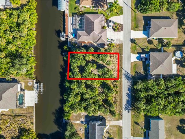 18034 AVONSDALE, Port Charlotte, FL 33948