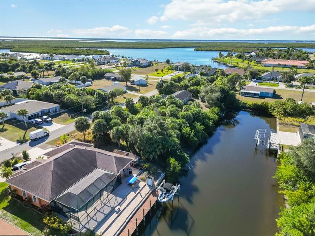 18034 AVONSDALE, Port Charlotte, FL 33948