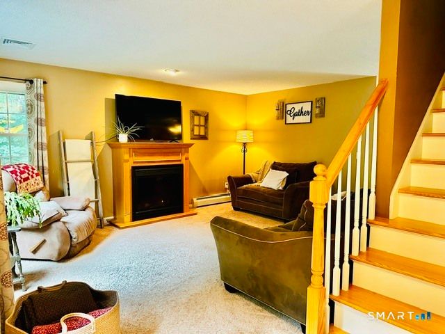 92 State Avenue, Killingly, CT 06241