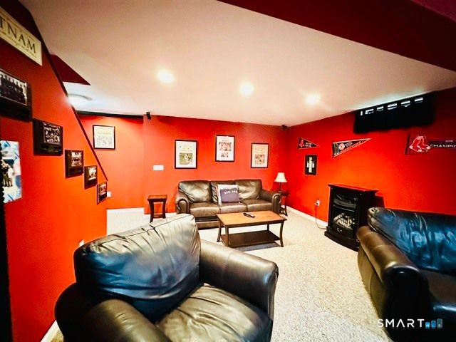 92 State Avenue, Killingly, CT 06241