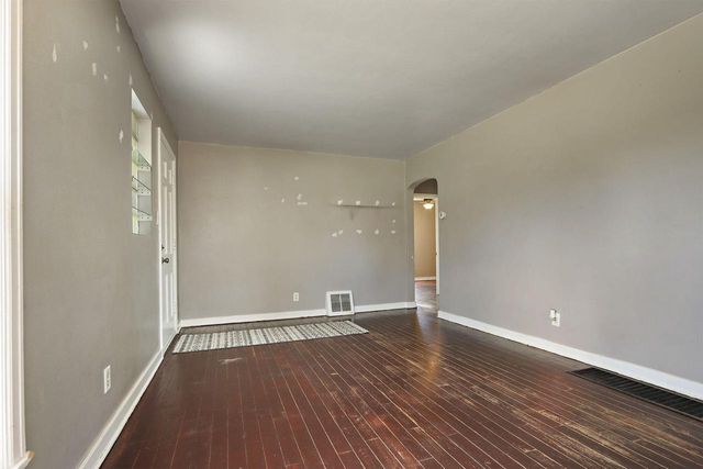 912 Melvin AVENUE, Racine, WI 53402