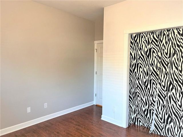 402 Wiley ST, Hutto, TX 78634
