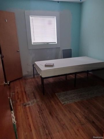 682 Budlong Street, Adrian, MI 49221